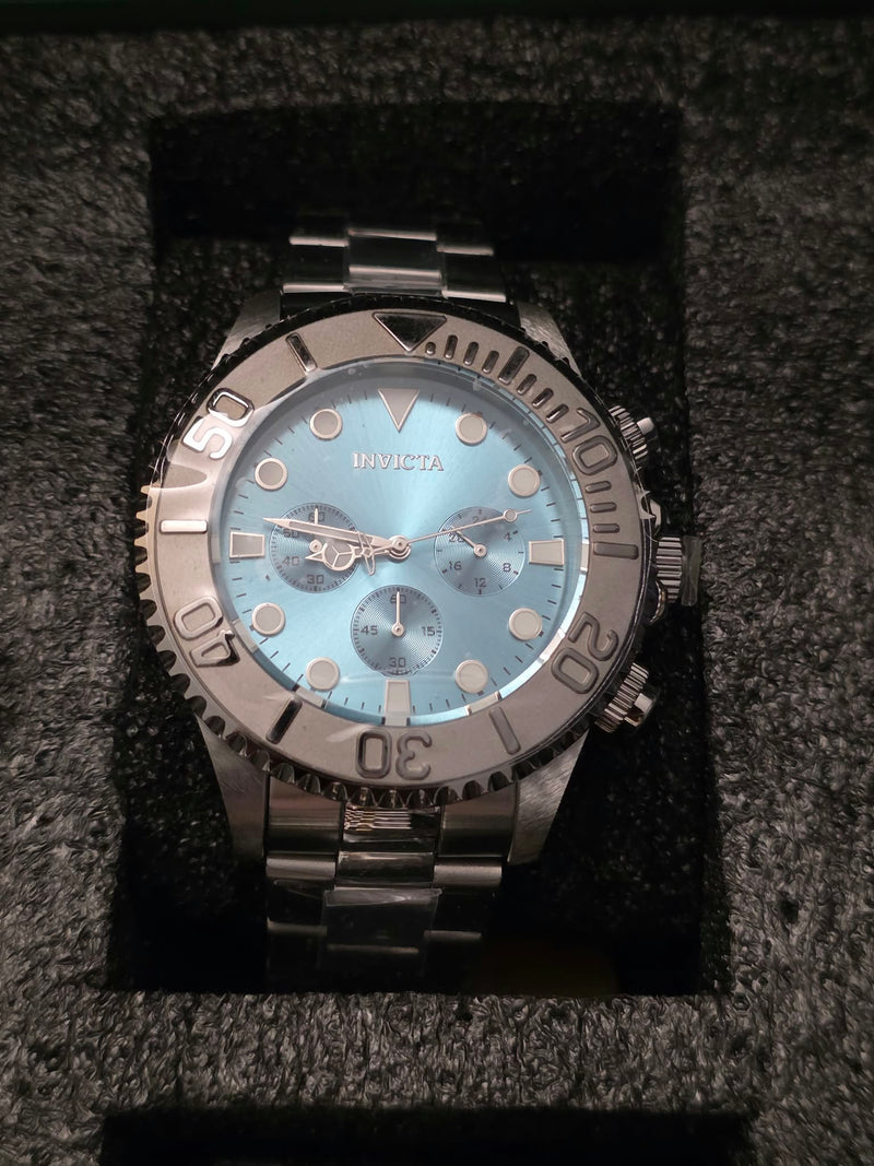 Invicta Chronograph 200M - Sky Blue